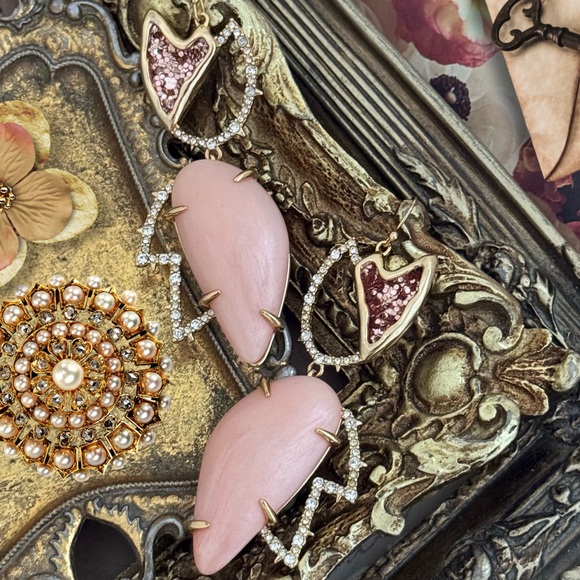 ALEXIS BITTAR Abstract Tulip Glitter Wire Earring - Picture 5 of 5